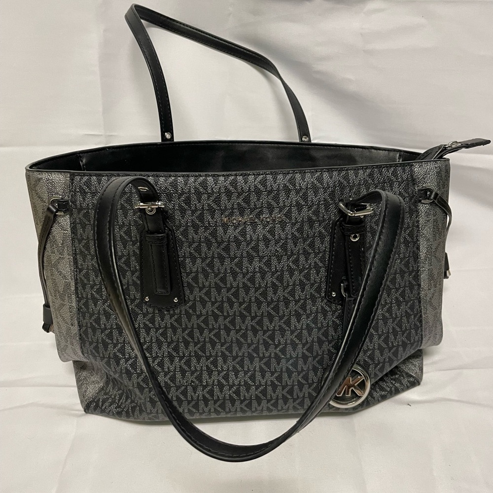Michael Kors Black and Gray Women's Bag